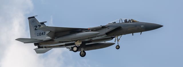  - Twin-engine aircraft