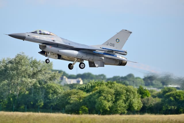  - Single-engine aircraft