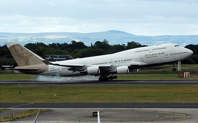 N322SG - Boeing