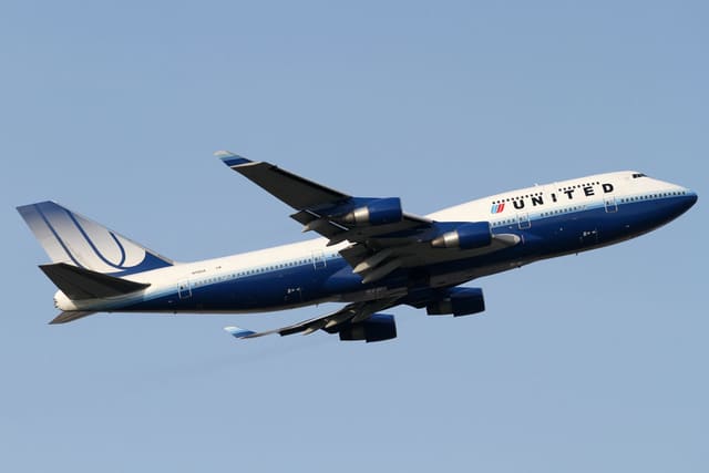 N118UA - Boeing