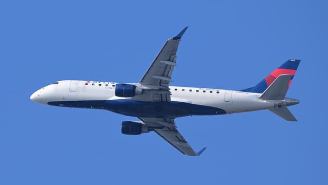 N229JQ - Embraer
