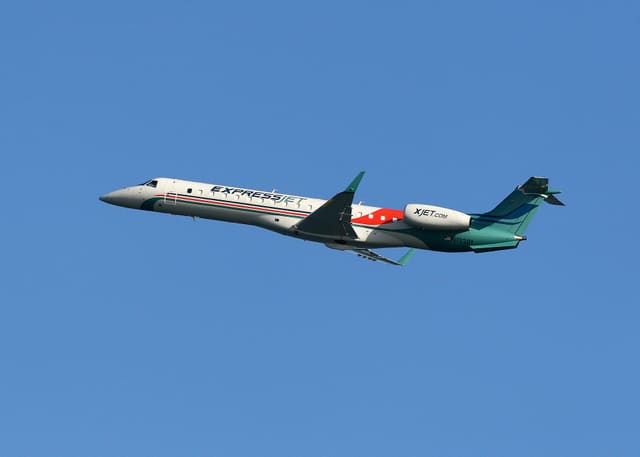 N12201 - Aircraft