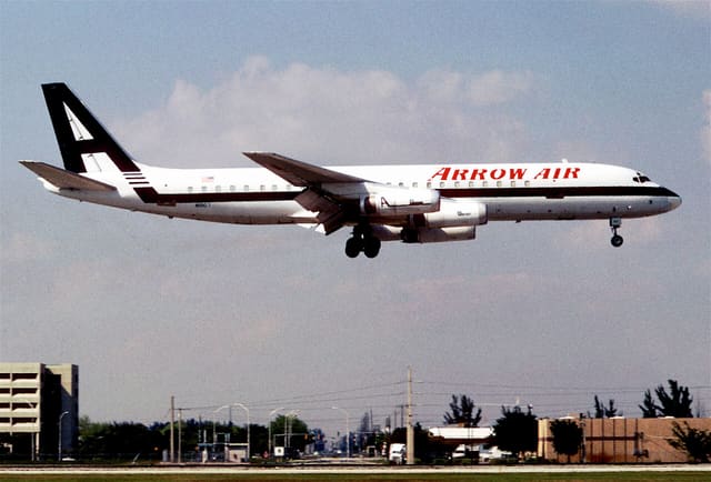 N1804 - Twin-engine aircraft