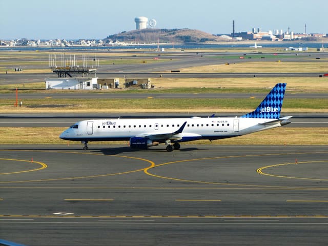 N228JB - Embraer