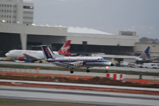 N296SW - Twin-engine aircraft