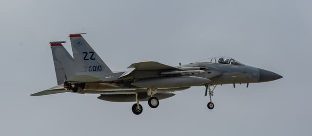  - Twin-engine aircraft