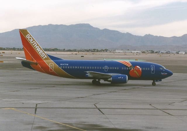 N647SW - Twin-engine aircraft