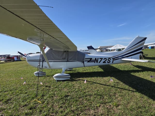 N72ST - Cessna 172N