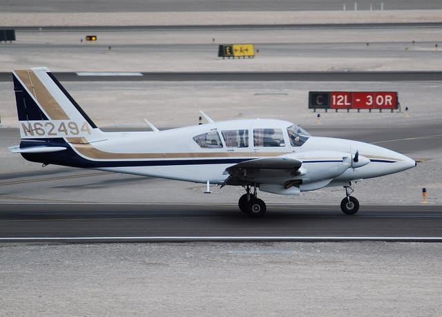 N62494 - Twin-engine aircraft