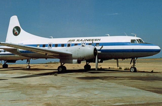N314H - Twin-engine aircraft