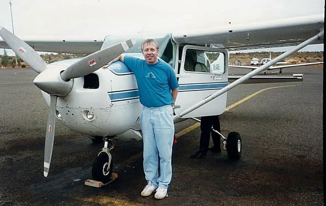 VH-ARS - Cessna