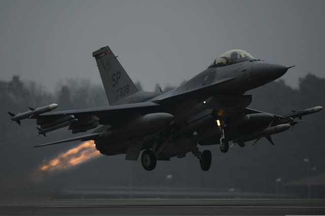 - Single-engine aircraft