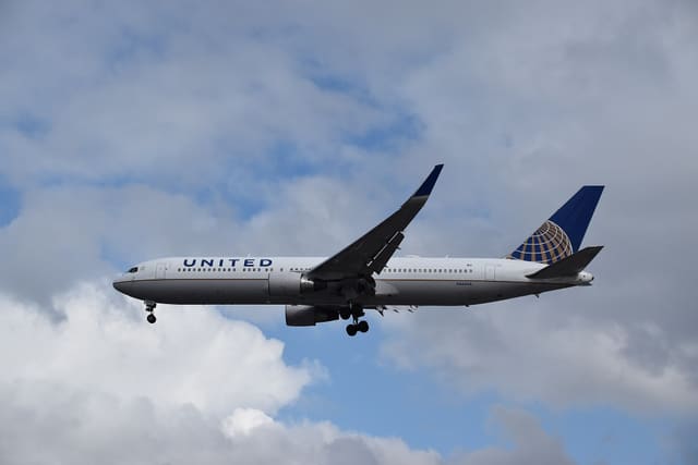 N666UA - Boeing