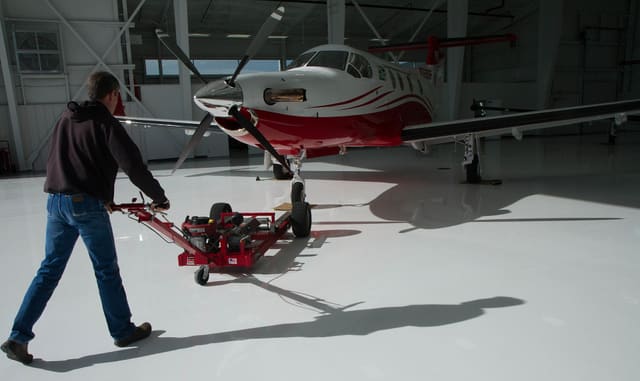 N328SF - Pilatus