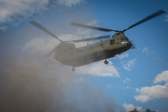  - Helicopter