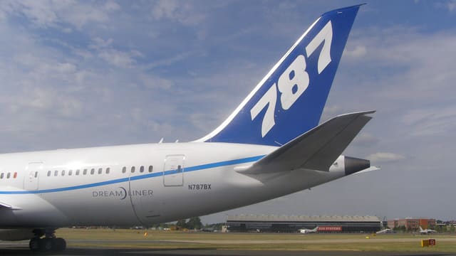 N787BX - Boeing