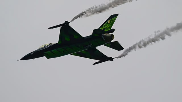  - Single-engine aircraft