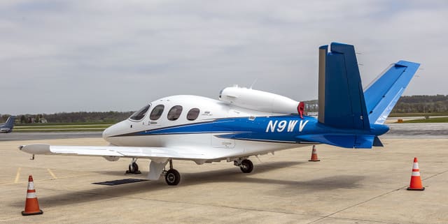 N9WV - Cirrus