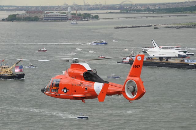  - Helicopter