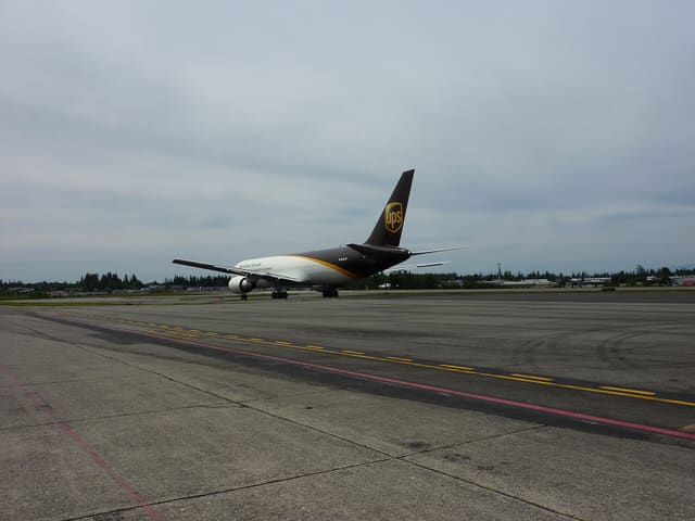N340UP - Twin-engine aircraft