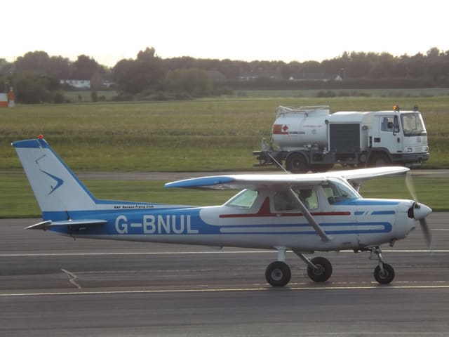 G-BNUL - Cessna