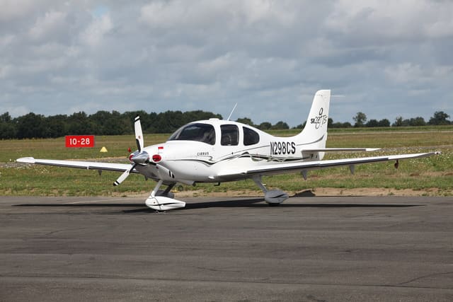 N298CS - Cirrus