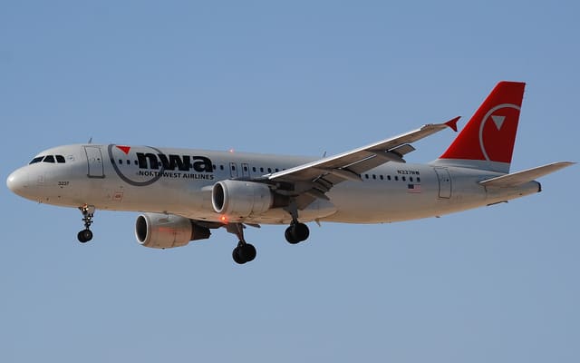 N337NW - Airbus