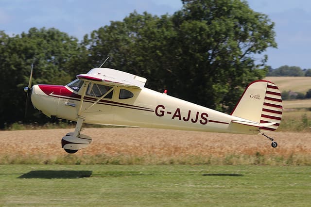 G-AJJS - Cessna