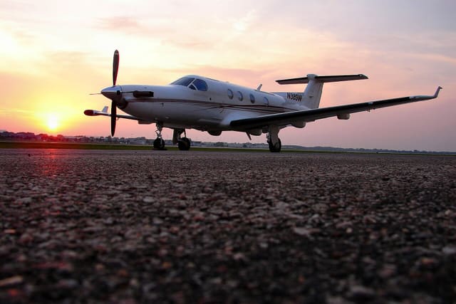 N389W - Pilatus
