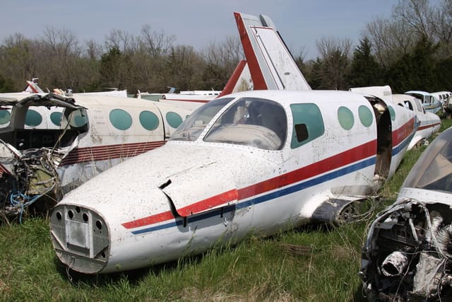 N10QP - Business jet