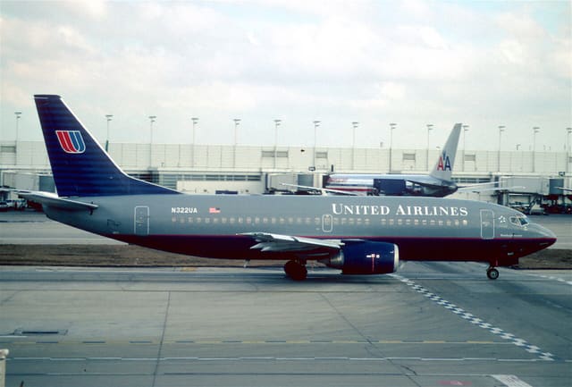 N322UA - Boeing