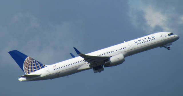 N12125 — Boeing