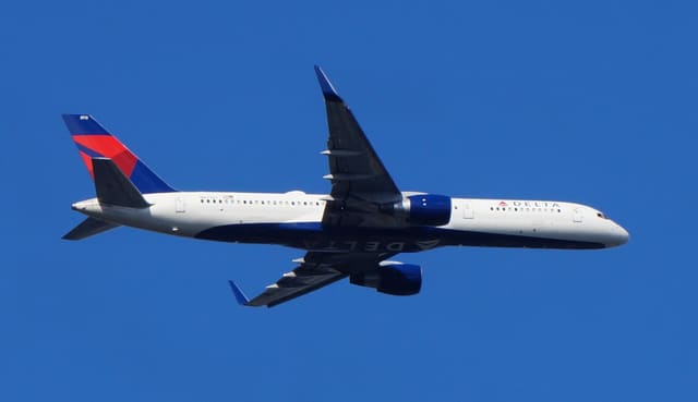 N6713Y - Boeing