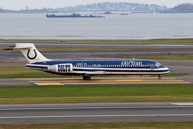 N936AT - Aircraft