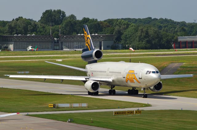 N701TZ - Douglas