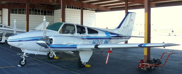 N20JW - Twin-engine aircraft