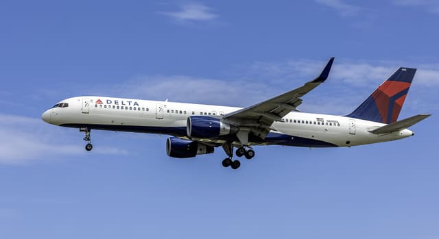 N690DL - Boeing