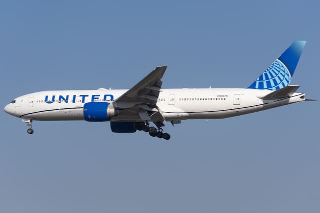 N78005 - Boeing
