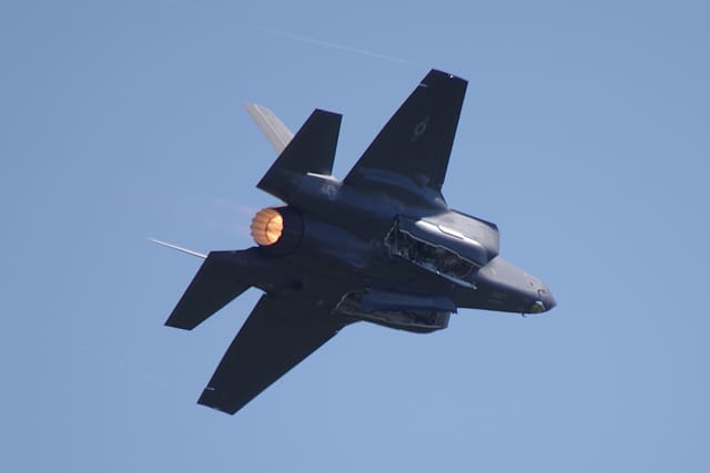  - Aircraft