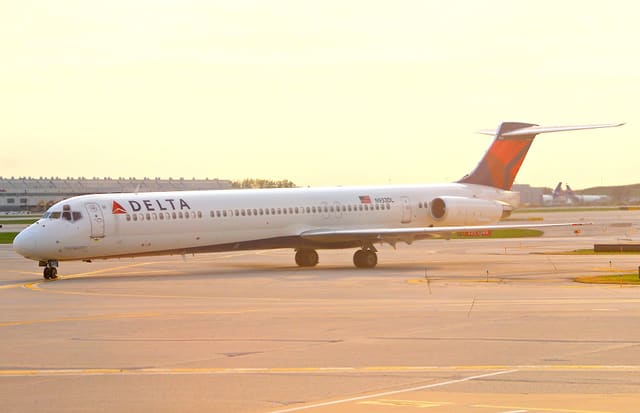 N933DL - Aircraft