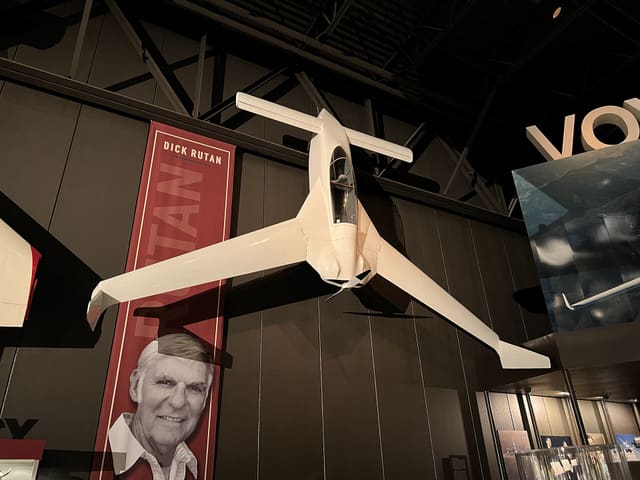 N7EZ - Aircraft