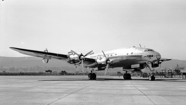 N86517 - Aircraft