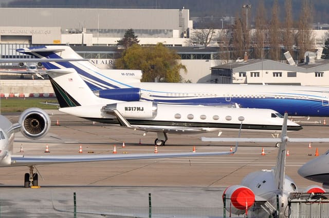 N317MJ - Business jet
