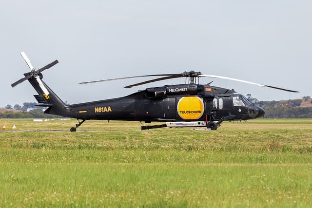 N61AA - Helicopter