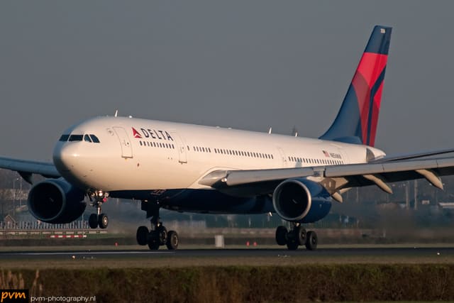 N856NW - Airbus