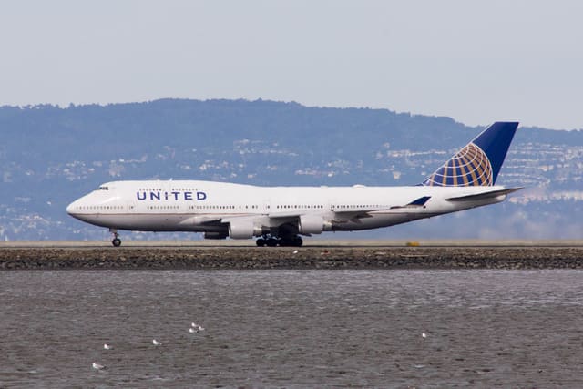 N117UA - Boeing