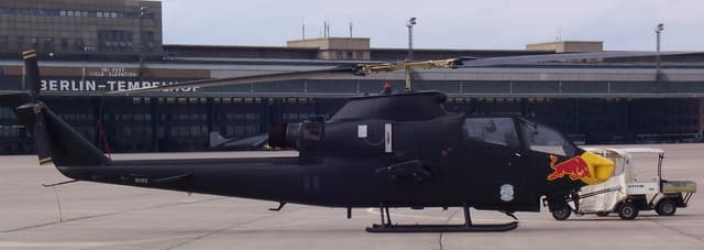 N11FX - Helicopter