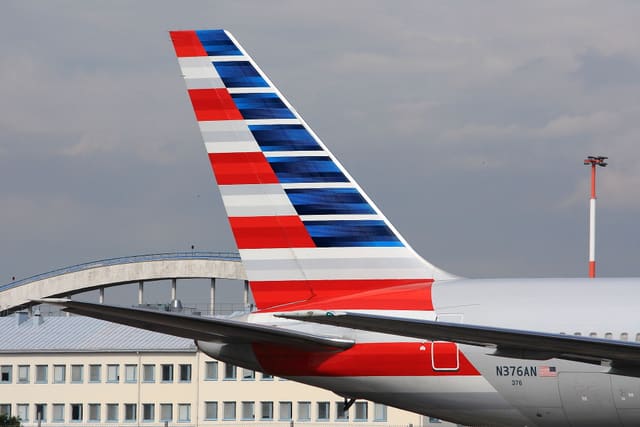 N376AN - Aircraft
