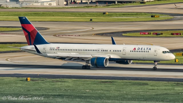 N688DL - Boeing