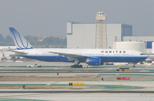 N794UA - Boeing